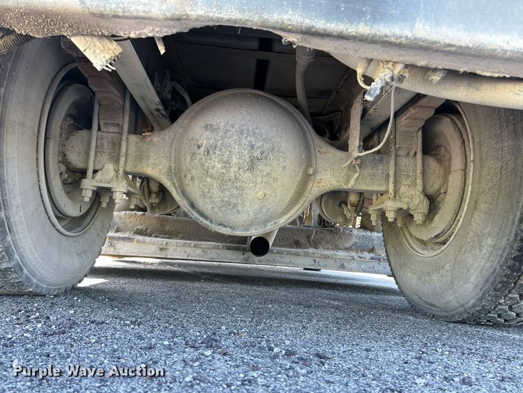 image for item FC2526 2005 Freightliner FL70 street sweeper truck