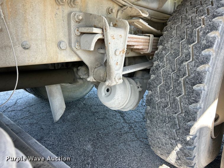 image for item FC2526 2005 Freightliner FL70 street sweeper truck