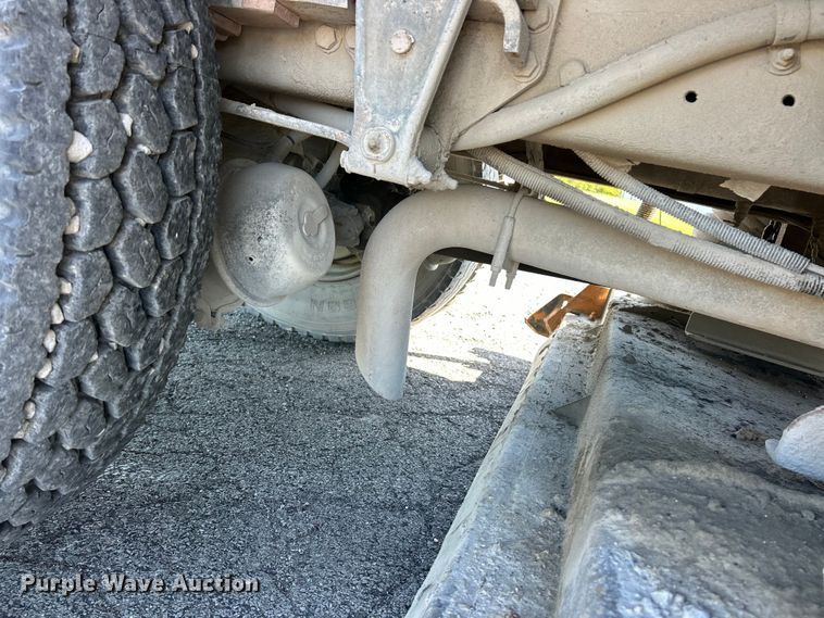 image for item FC2526 2005 Freightliner FL70 street sweeper truck