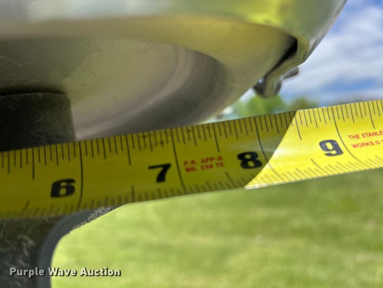 image for item FC2537 2007 Sterling SC8000 street sweeper truck