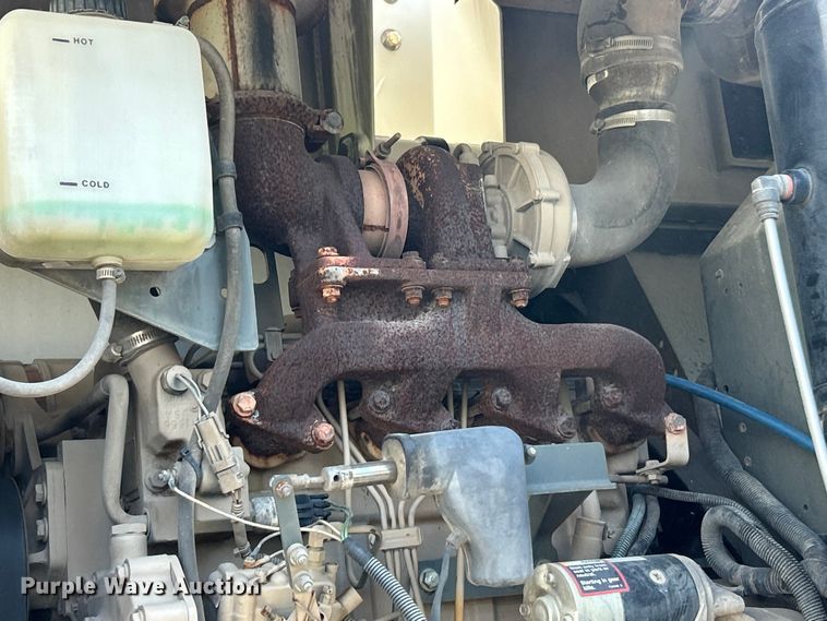 image for item FC2537 2007 Sterling SC8000 street sweeper truck