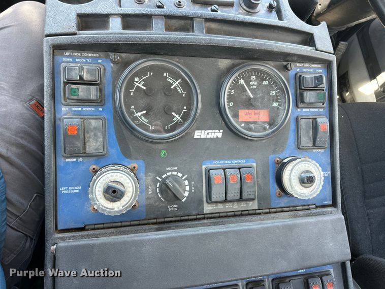 image for item FC2537 2007 Sterling SC8000 street sweeper truck