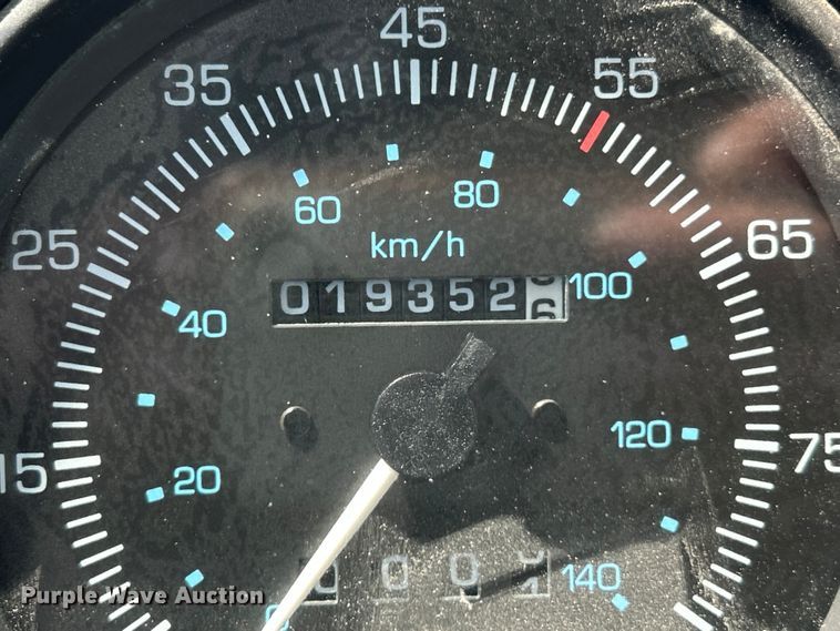 image for item FC2537 2007 Sterling SC8000 street sweeper truck