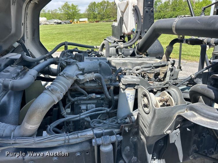 image for item FC2537 2007 Sterling SC8000 street sweeper truck