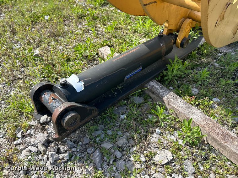 image for item FC2551 25