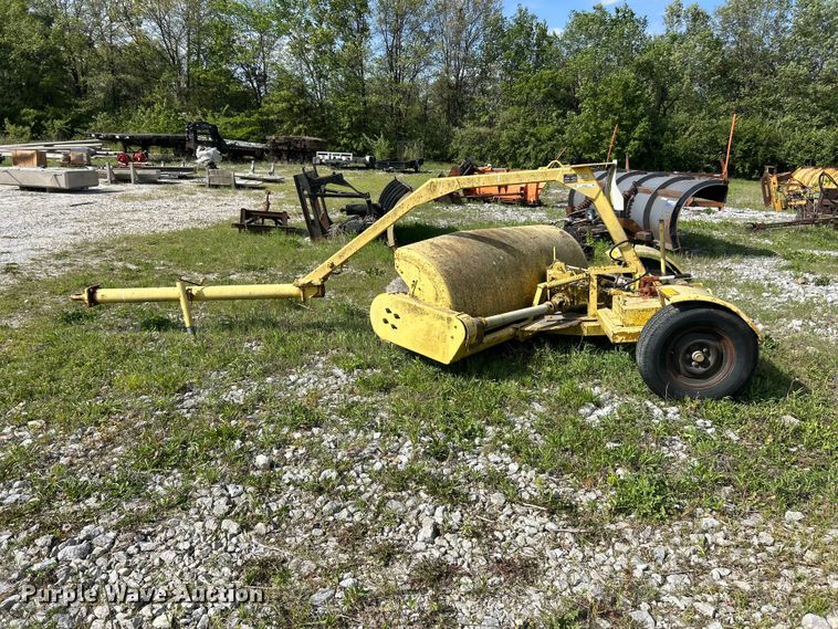 image for item FC2552 Sweepster TD84 broom