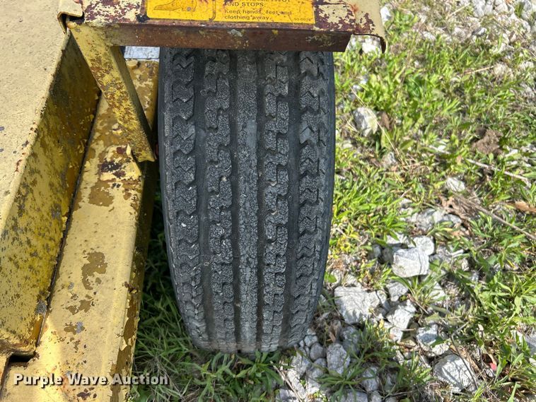 image for item FC2552 Sweepster TD84 broom