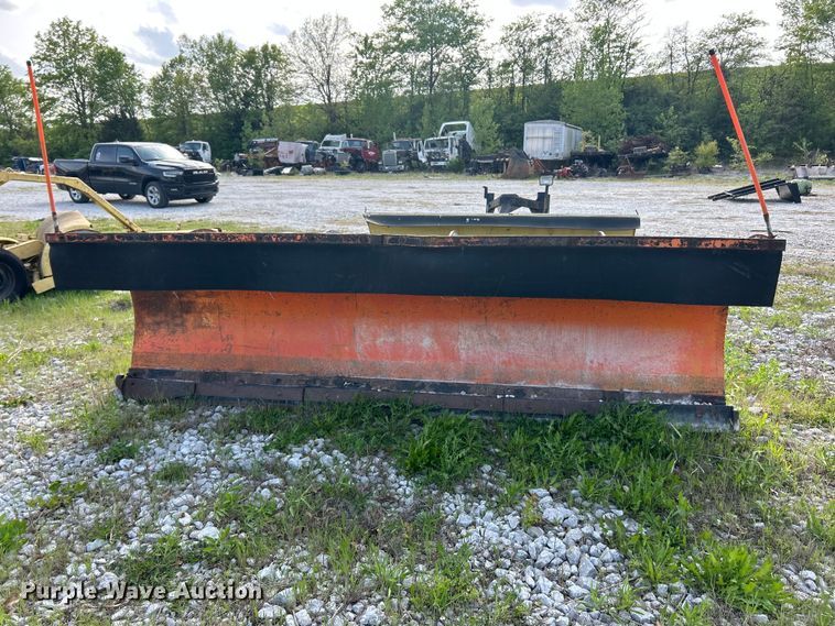 image for item FC2554 Henke 12' W snow plow