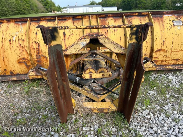 image for item FC2556 Root Spring Scraper RT7212PR 12' W snow plow