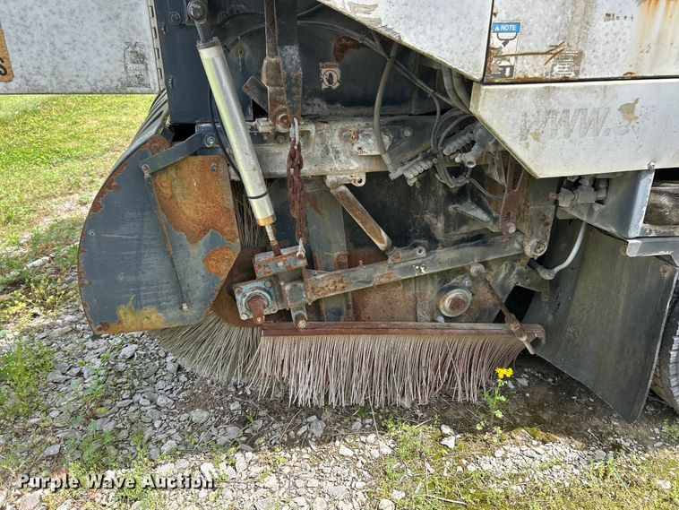 image for item FC2564 2007 Freightliner Business Class M2 street sweeper truck
