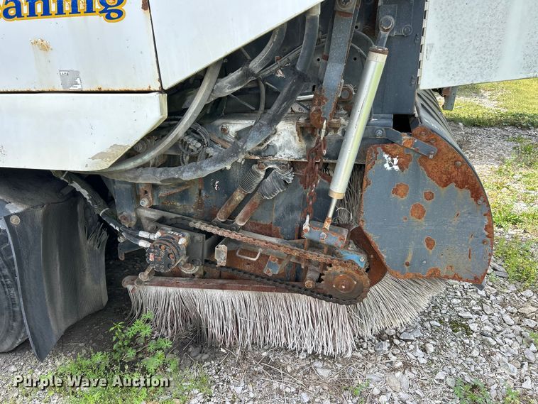 image for item FC2564 2007 Freightliner Business Class M2 street sweeper truck