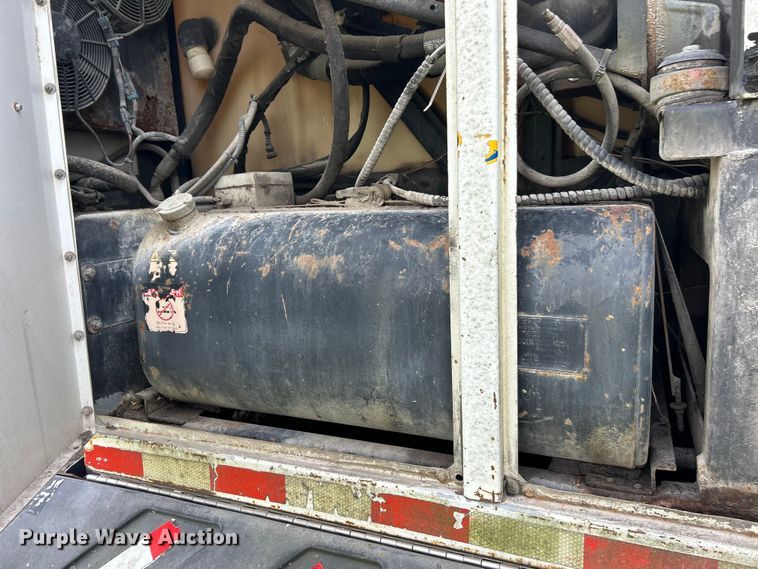 image for item FC2564 2007 Freightliner Business Class M2 street sweeper truck