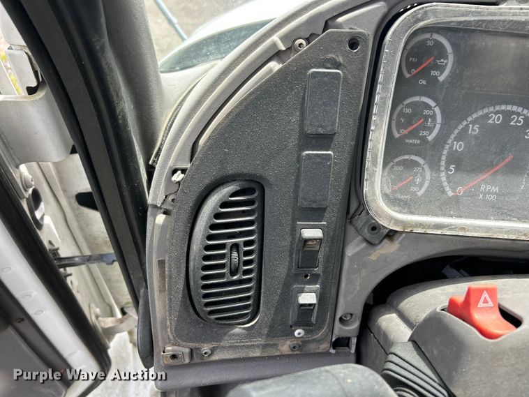image for item FC2564 2007 Freightliner Business Class M2 street sweeper truck