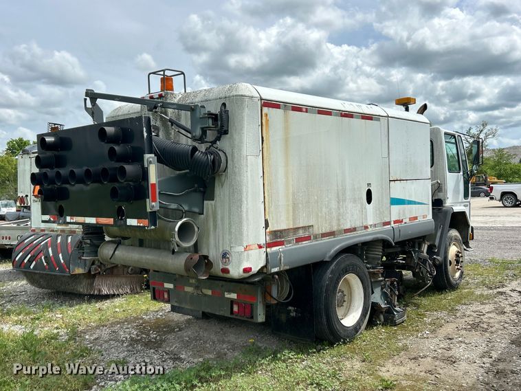 image for item FC2565 2002 Sterling SC8000 street sweeper truck