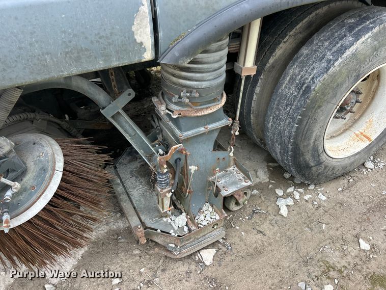 image for item FC2565 2002 Sterling SC8000 street sweeper truck