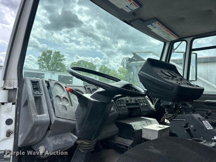 image for item FC2565 2002 Sterling SC8000 street sweeper truck