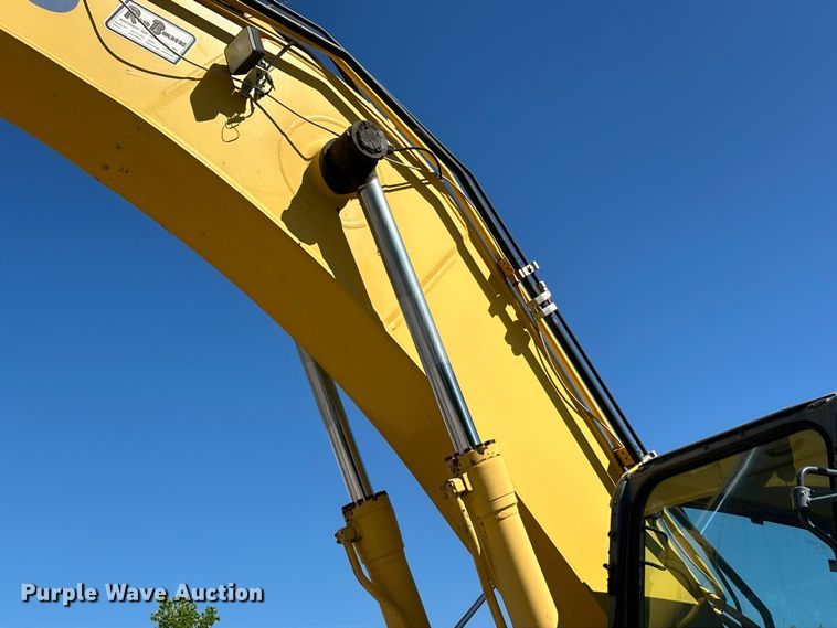 image for item FC2571 2014 Komatsu PC360LC-10 excavator