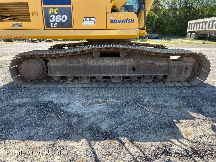 image for item FC2571 2014 Komatsu PC360LC-10 excavator