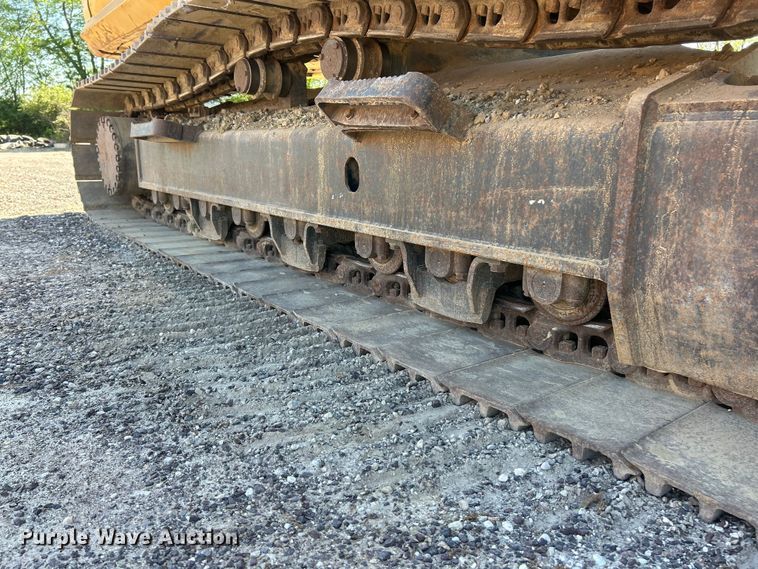 image for item FC2571 2014 Komatsu PC360LC-10 excavator