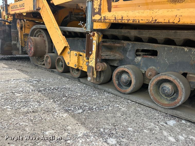 image for item FC2573 1999 Blaw-Knox PF-5510 paver