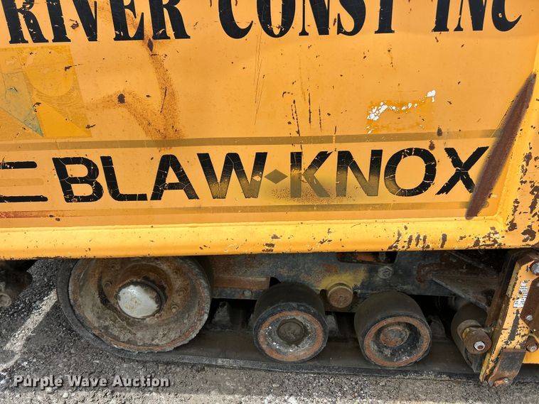 image for item FC2573 1999 Blaw-Knox PF-5510 paver
