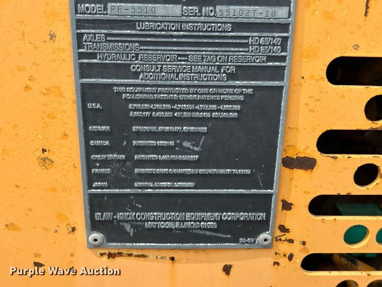 image for item FC2573 1999 Blaw-Knox PF-5510 paver