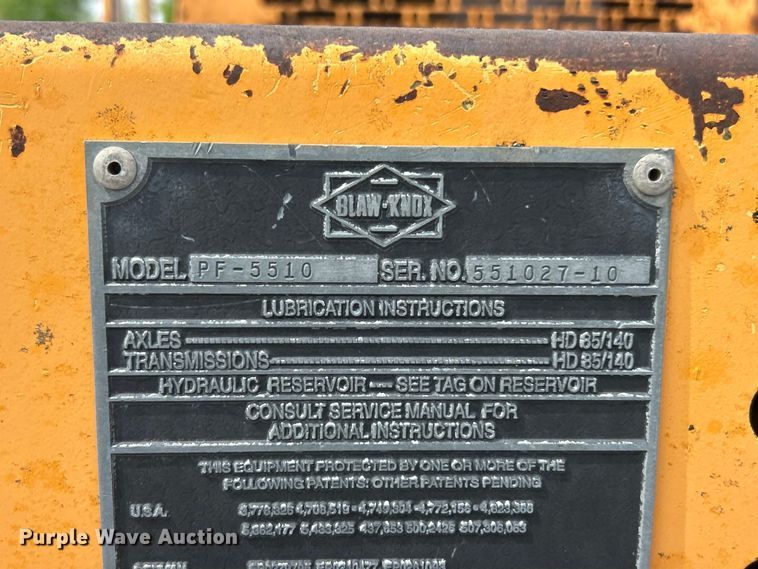 image for item FC2573 1999 Blaw-Knox PF-5510 paver