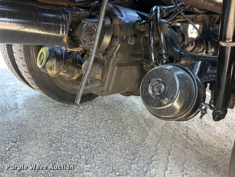 image for item FC2593 2007 Sterling L9500 roll-off container truck
