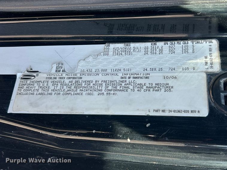 image for item FC2593 2007 Sterling L9500 roll-off container truck