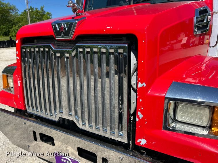 image for item FC2594 2020 Western Star 4700SF dump truck