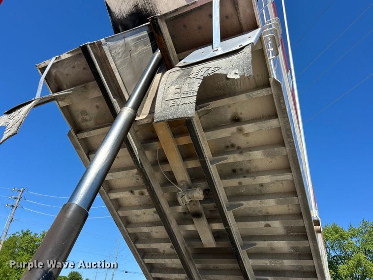 image for item FC2594 2020 Western Star 4700SF dump truck