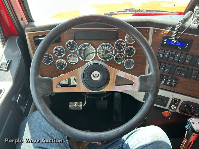 image for item FC2594 2020 Western Star 4700SF dump truck