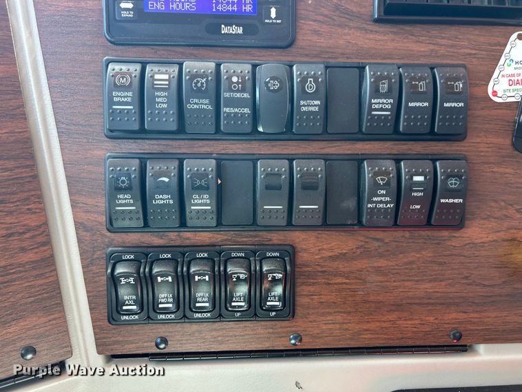 image for item FC2594 2020 Western Star 4700SF dump truck