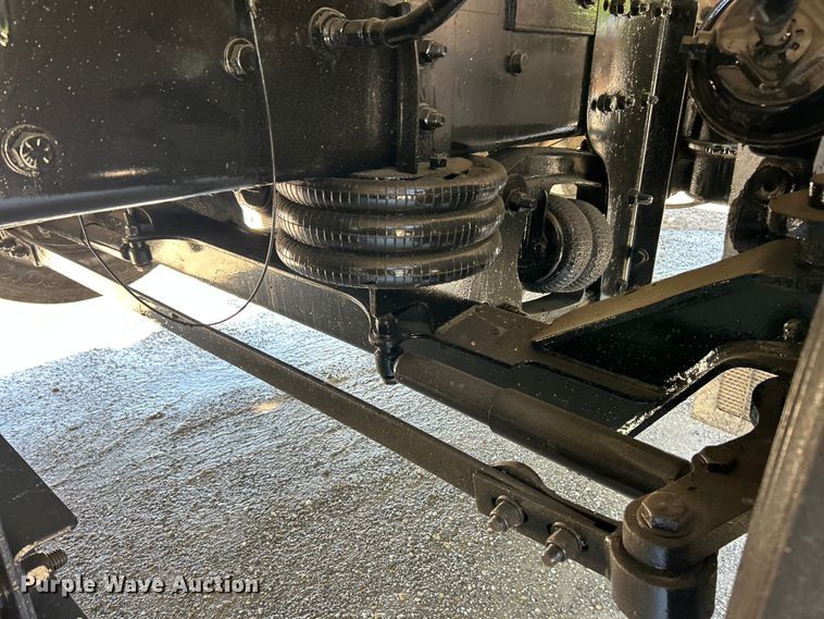 image for item FC2594 2020 Western Star 4700SF dump truck