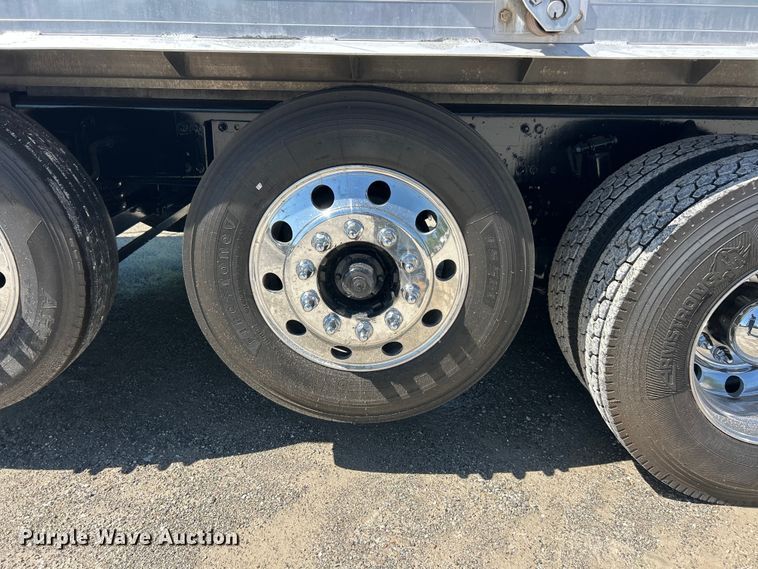image for item FC2594 2020 Western Star 4700SF dump truck