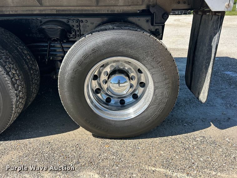 image for item FC2594 2020 Western Star 4700SF dump truck