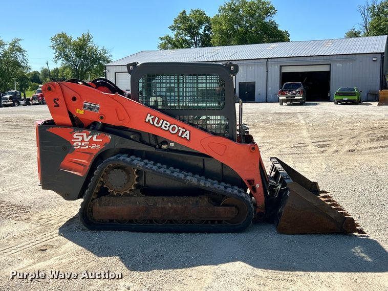 image for item FC2607 2020 Kubota SVL95-2S tracked skid steer loader