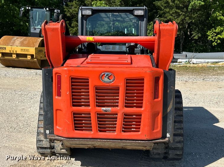 image for item FC2607 2020 Kubota SVL95-2S tracked skid steer loader