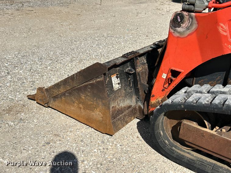 image for item FC2607 2020 Kubota SVL95-2S tracked skid steer loader