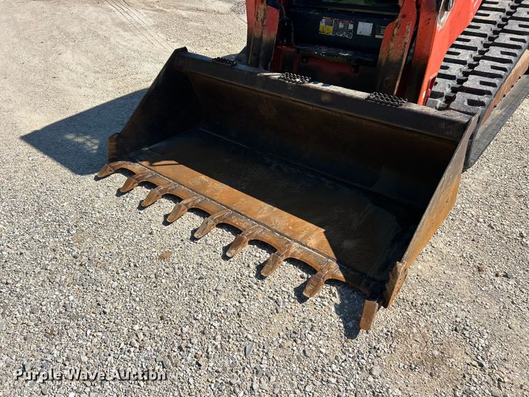 image for item FC2607 2020 Kubota SVL95-2S tracked skid steer loader