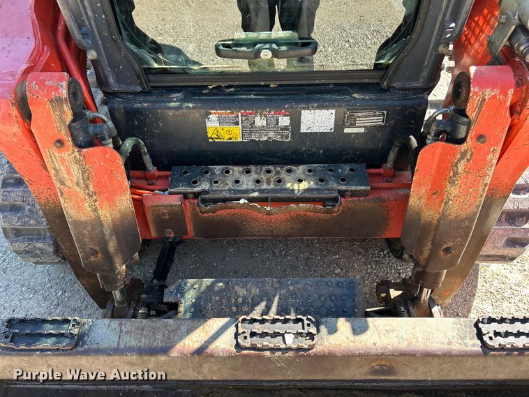 image for item FC2607 2020 Kubota SVL95-2S tracked skid steer loader