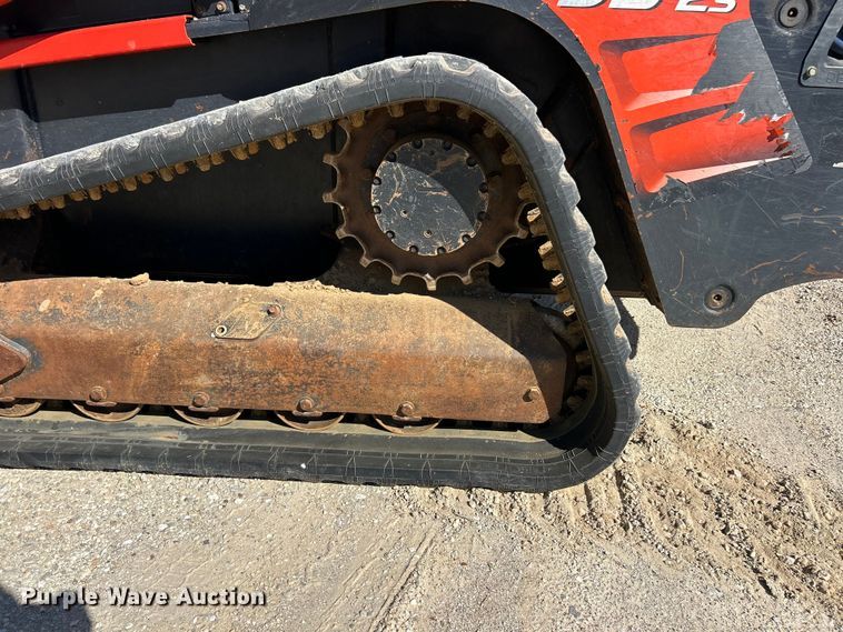 image for item FC2607 2020 Kubota SVL95-2S tracked skid steer loader