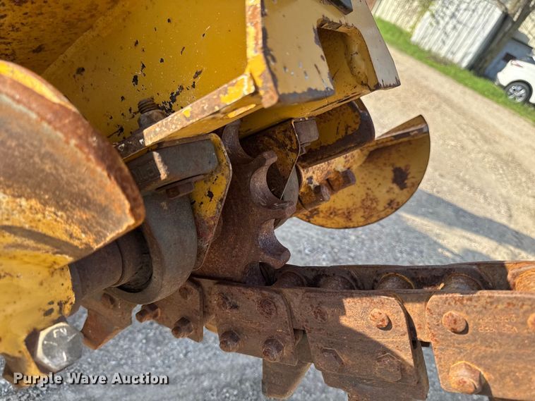 image for item FC3048 2007 Vermeer RT450 trencher