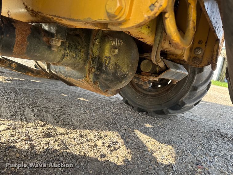 image for item FC3048 2007 Vermeer RT450 trencher