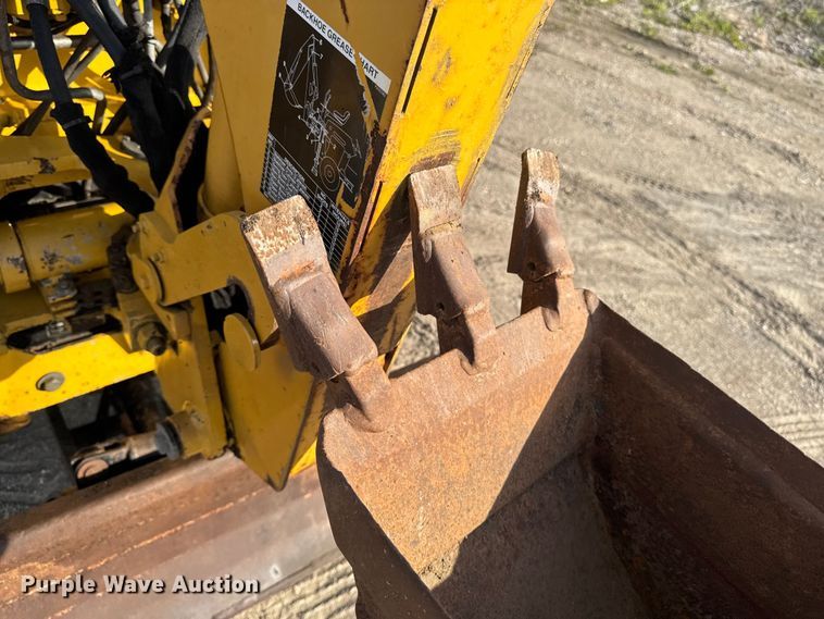 image for item FC3048 2007 Vermeer RT450 trencher
