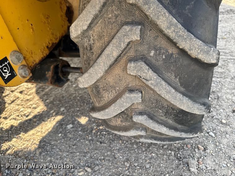 image for item FC3048 2007 Vermeer RT450 trencher