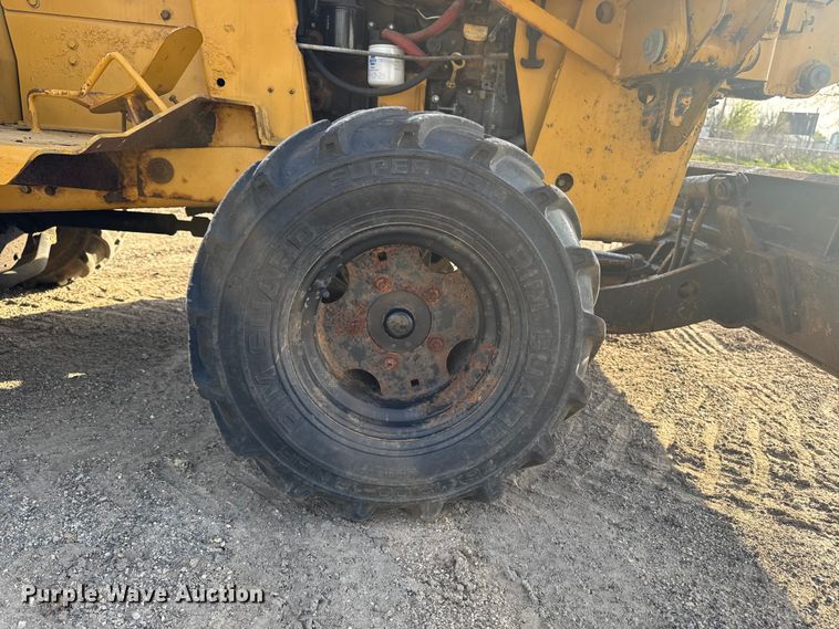 image for item FC3048 2007 Vermeer RT450 trencher