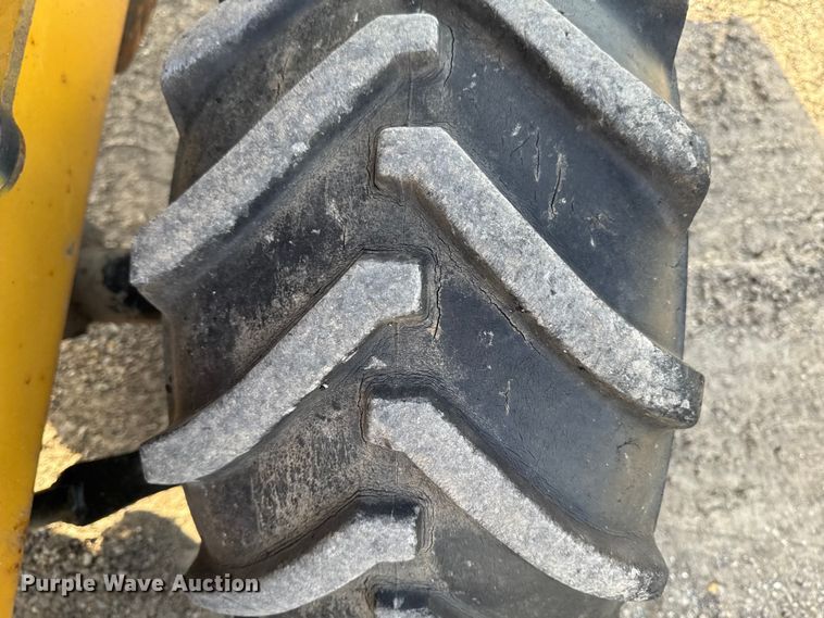 image for item FC3048 2007 Vermeer RT450 trencher