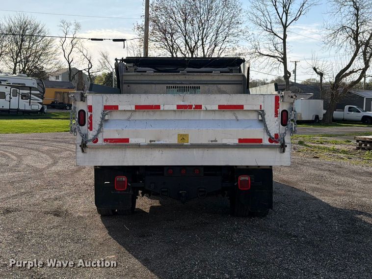 image for item FC3049 2015 Ford F550 Super Duty dump truck