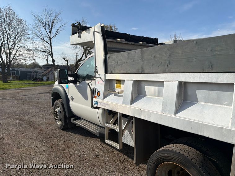 image for item FC3049 2015 Ford F550 Super Duty dump truck